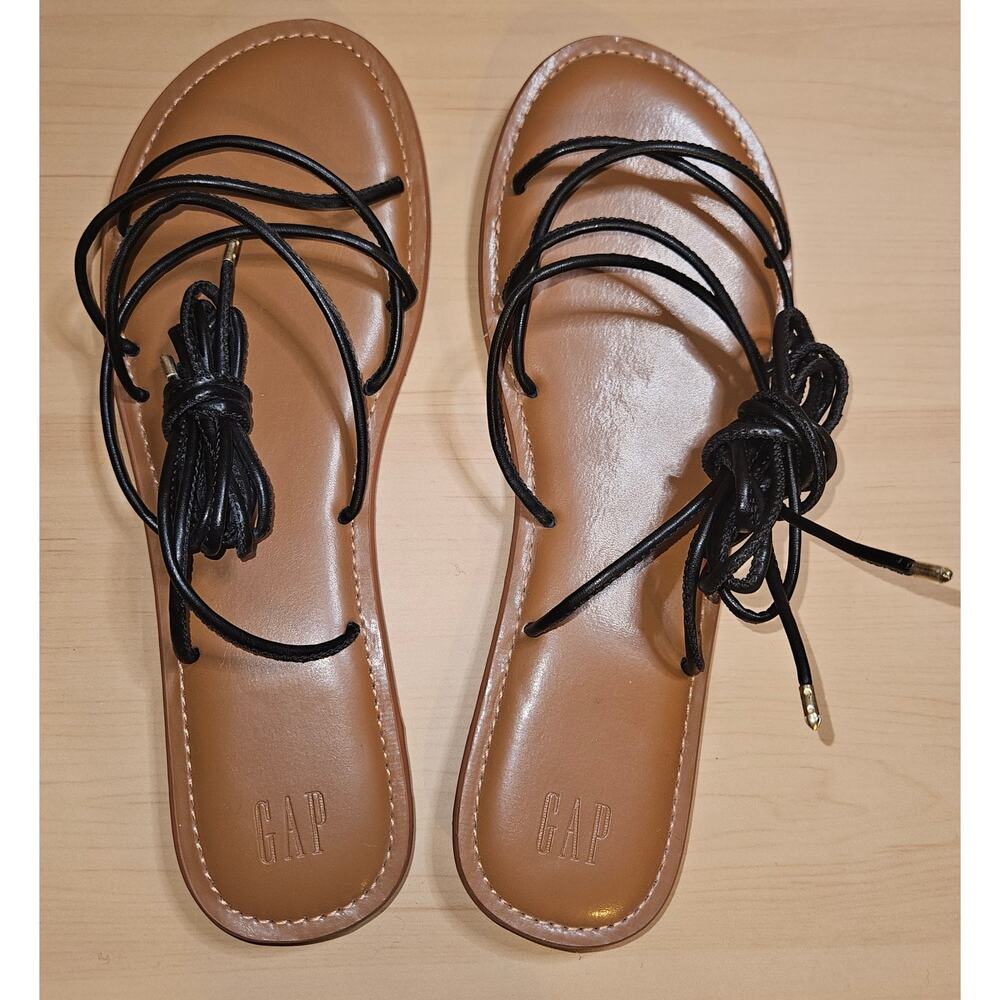Gap Strappy Lace-Up Ankle Wrap Sandals in Black